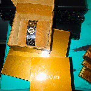 Women bangle diamond watch.